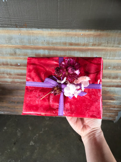 Gift wrapped Cadbury Roses chocolates, sml, large - Add on