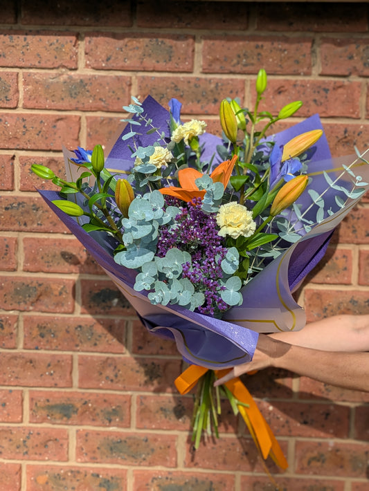 Florist's choice - Small Bouquet